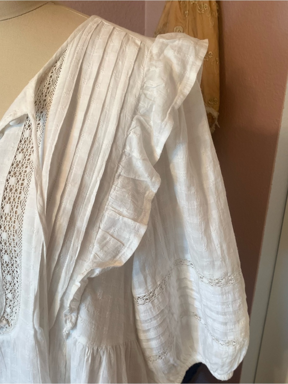 AMERICAN EAGLE OUTFITTERS White Ruffled Boho Tiered Dress - Picture 4 of 11